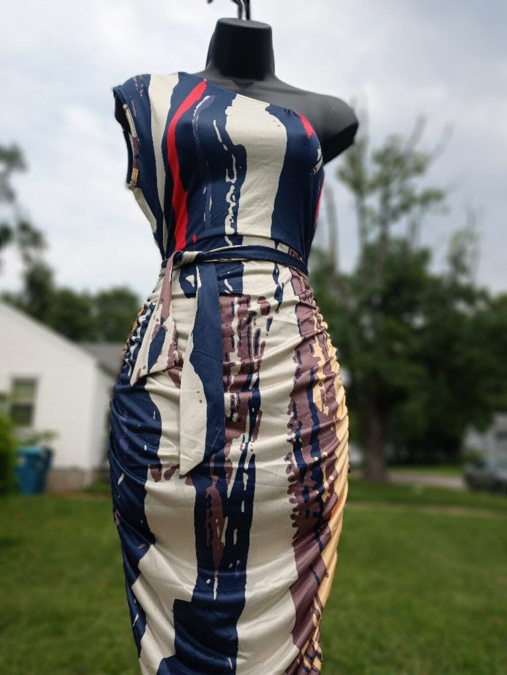 Women's One Shoulder Abstract Print Belted Knee-Length Dress